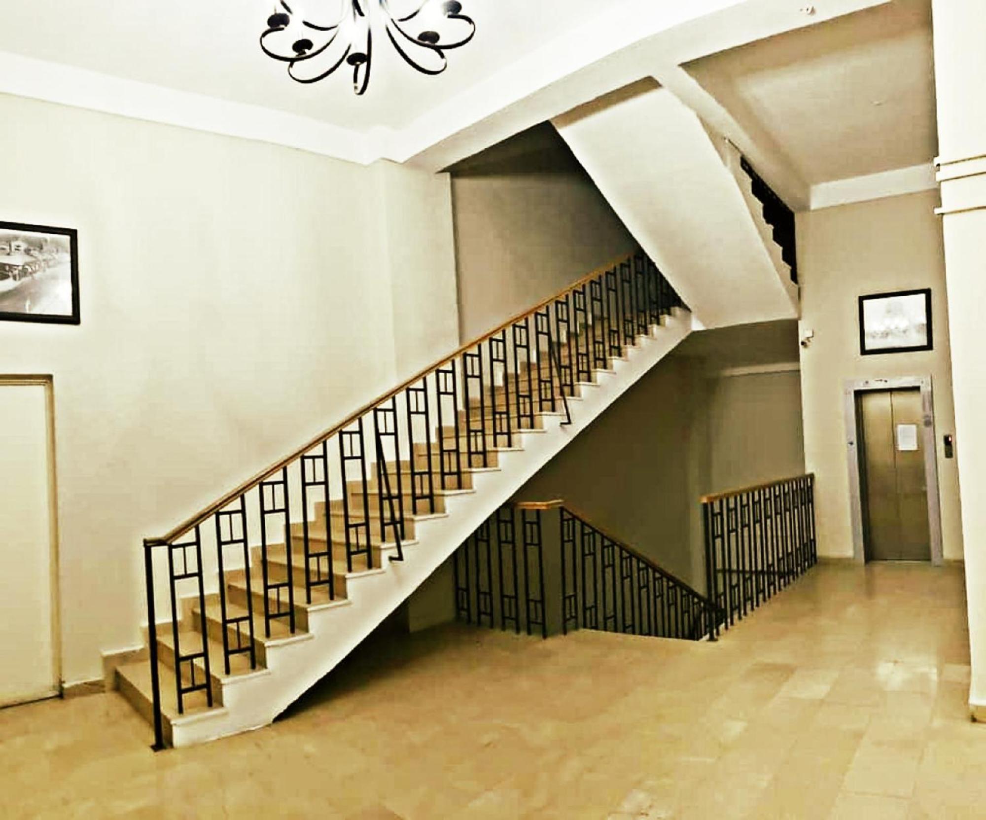 Cozy Apartment In The City Center Mtatsminda Tbilisi Exterior photo