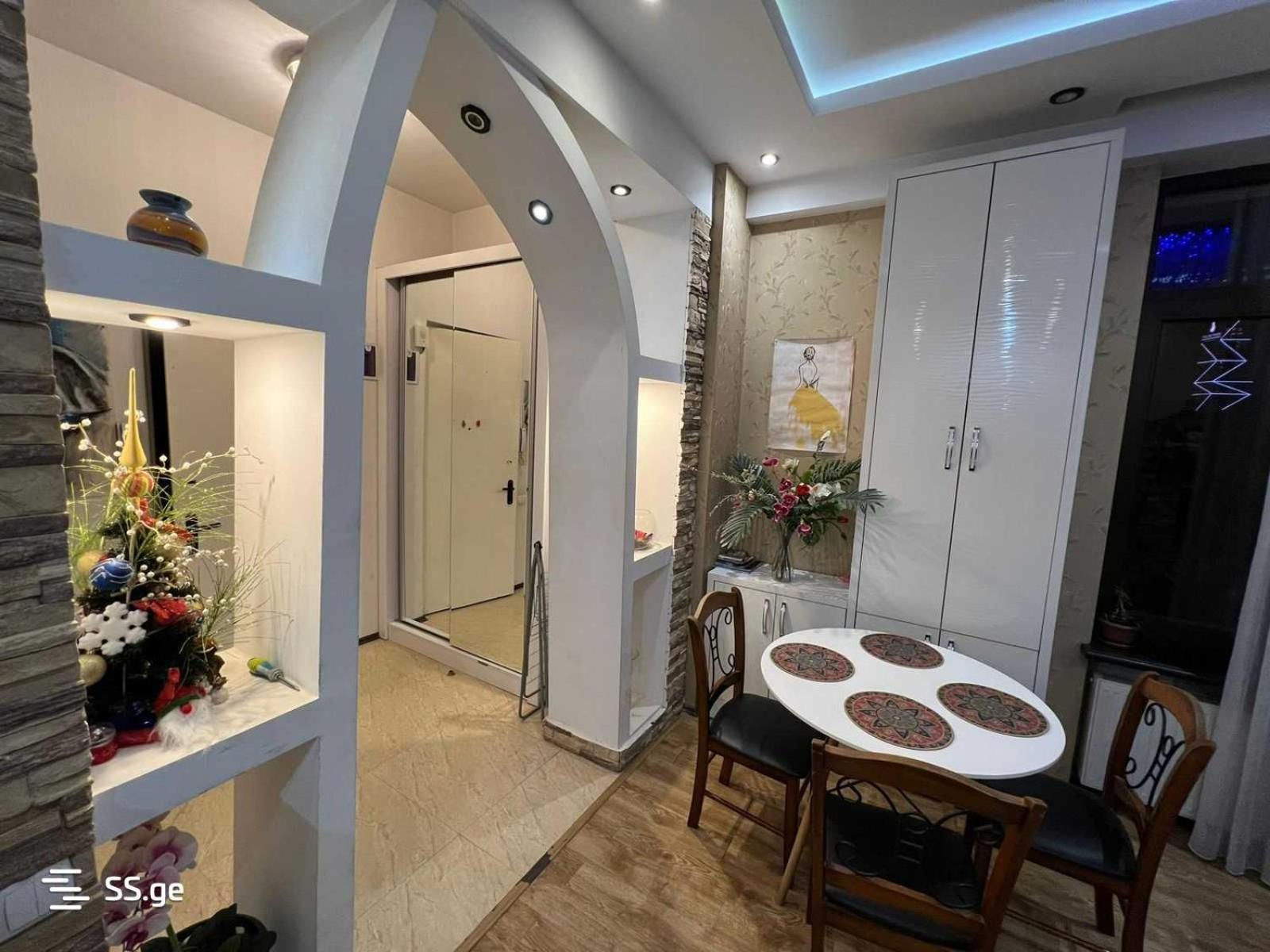Cozy Apartment In The City Center Mtatsminda Tbilisi Exterior photo